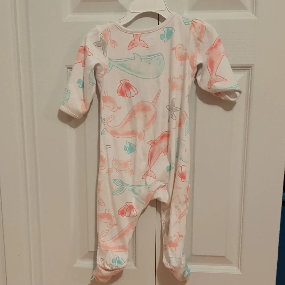 5/20$ 🐳 Carter's Pink, Aqua & Gray Sea Animal Footed One-Piece - Picture 3 of 4